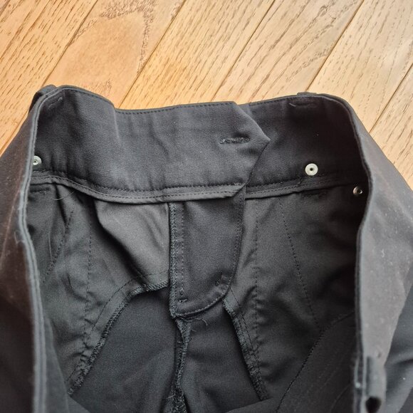 Melanie Lyne Pintuck Straight-Leg Pants Lauren Petite Black 4 - Picture 7 of 10